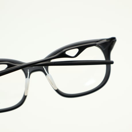 OAKLEY オークリー Neoture ネオチュア OX8204D