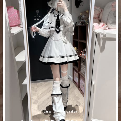 星芒コマンド 元気溢れるワンピース 4 点セット suf058