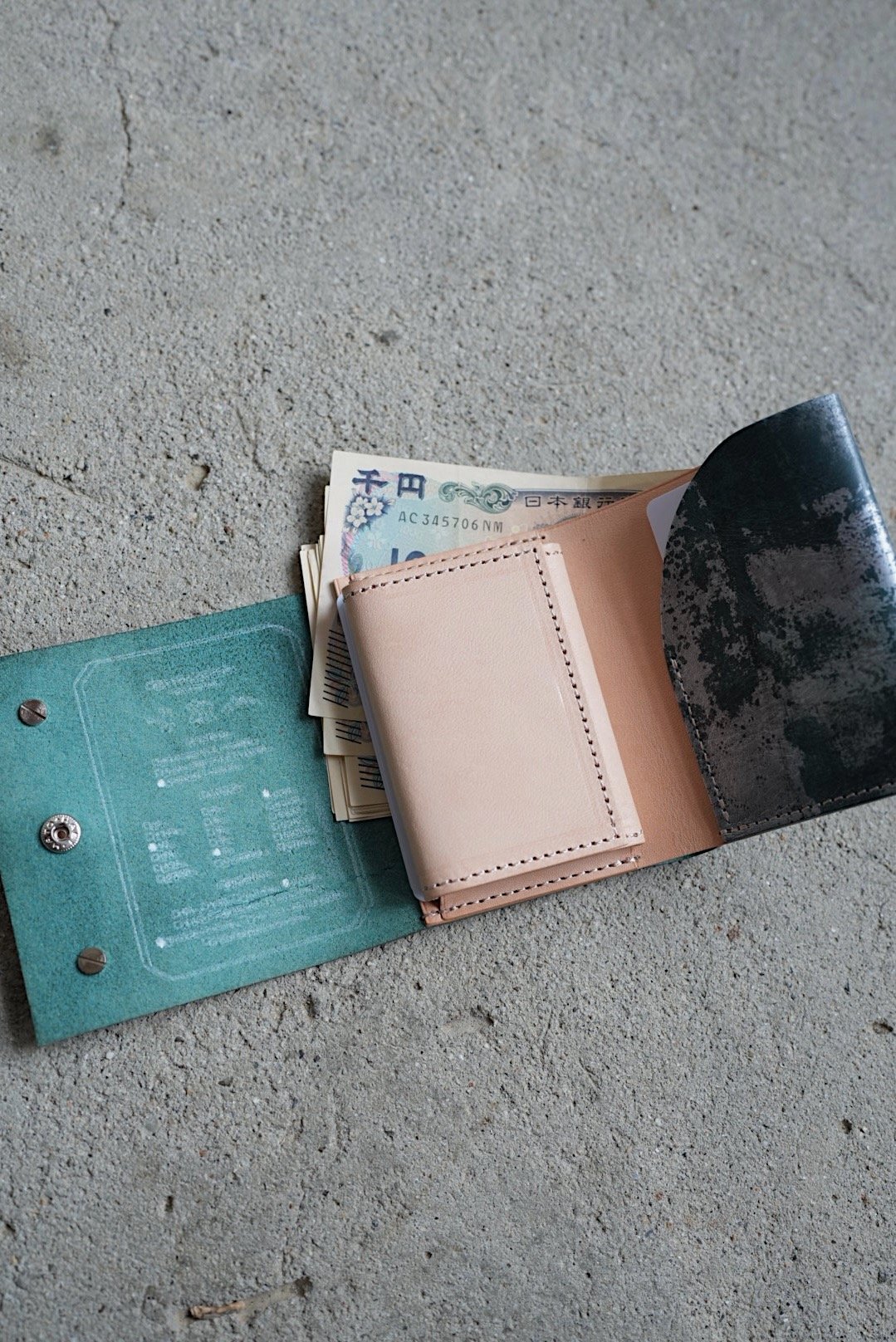 cian en paclam ミニ財布　新品未使用 ミニ財布【左利き仕様】ご検討の方へ※ | cian en paclam