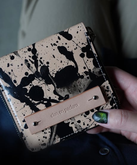 Round zip wallet➖DOODLE➖
