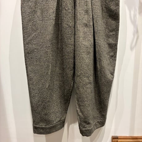 結-yui-(ゆい） C/W FULLING GUN CLUB WIDE TUCK EASY TROUSERS（コットンウールフルリングワイドタックイージートラウザース） /(YWTEP-007)