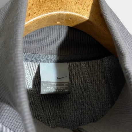 2004FW Nike Sportwear Size L Truck Jacket Grey