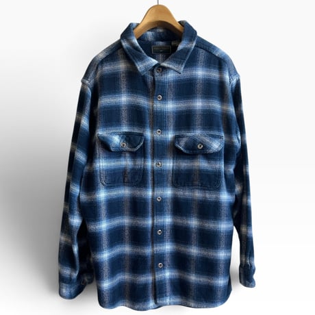 00's Field&Stream Size L Heavy Nel Shirts Blue