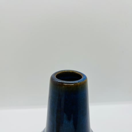 《Søholm》ブルーの花瓶 3323【  Einar Johansen】