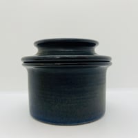 【Signe Persson Melin / シグネペーションメリン】ブルーの蓋つきジャー《Höganäs》