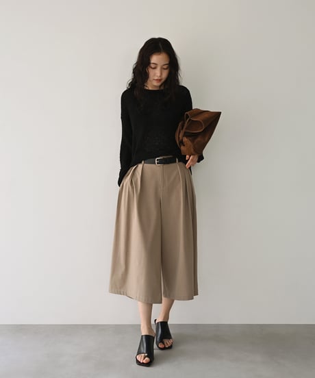 Three Tuck Bermuda Pants bo2000-200