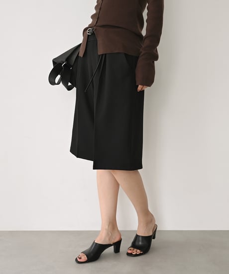Tuck Half Pants bo2000-198