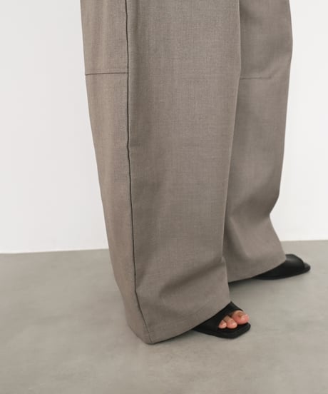 Double Tuck Cocoon Pants (Mocha Greige) bo2000-202