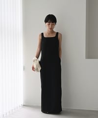 Square Neck Long Onepiece（Black）op-0202009565