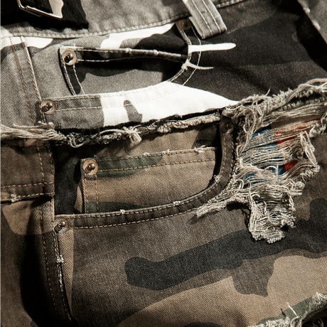 FIVEKOH / HAND DISTRESSED CAMO CARGO SHORTS
