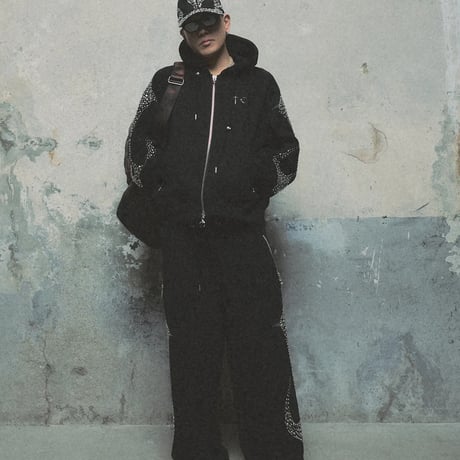 THUG CLUB / IRON STEEL FOCUS SWEATPANTS / BLACK