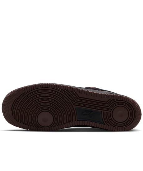 【NIKE】Nike SB x Air Force 1 Low “Light Chocolate”