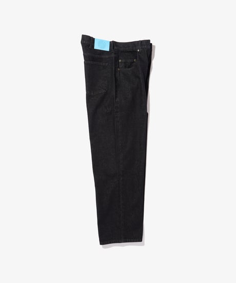 209 Straight Jean (Black)