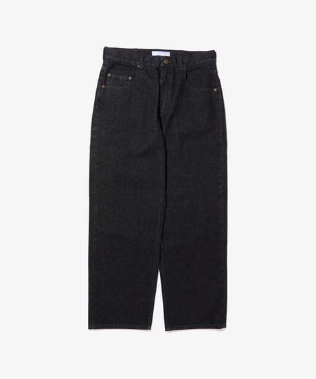 209 Straight Jean (Black)