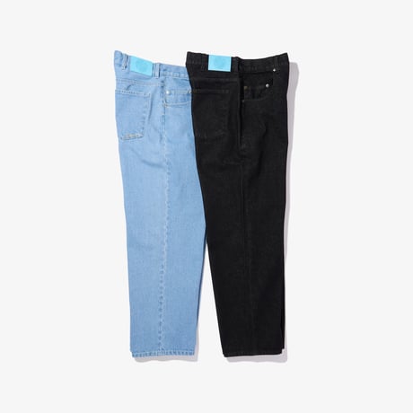 209 Straight Jean (Black)