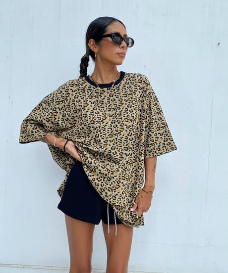 wide tee「leoblack」#60518