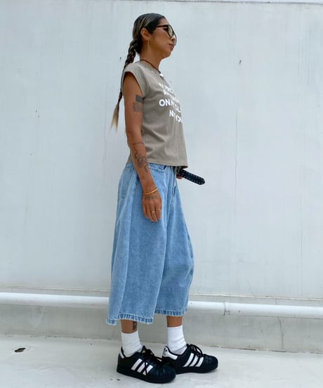 sleeveless tops「studs」#2634265