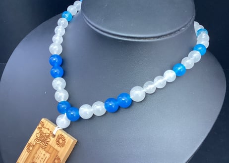 【粋鳳祭SALE】木札付き数珠ネックレス【扇華】☆青色☆木札が選べる☆片面彫刻☆名入れ☆文字のみ☆