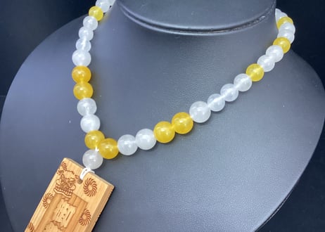 【粋鳳祭SALE】木札付き数珠ネックレス【扇華】☆黄色☆木札が選べる☆片面彫刻☆名入れ☆文字のみ☆