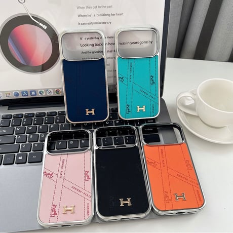 【お取り寄せ】リボン柄×メタリックフレーム iPhoneケース｜全4色