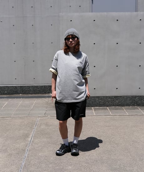 【Gray】Rubber tag tee
