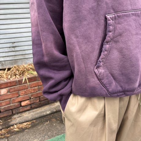 moojimooji  "KANGAROO POCKET CREW AGED"