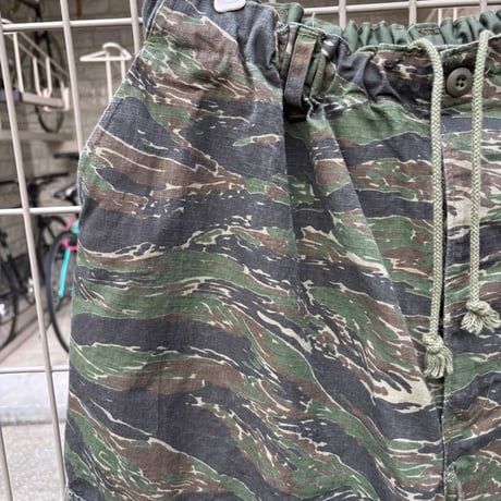 デカパン3  "タイガーストライプカモ"  🐅膝下丈ｼｮｰﾂ