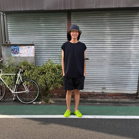 WeeK_day  "OVERSIZED SLEEVELESS TOP"