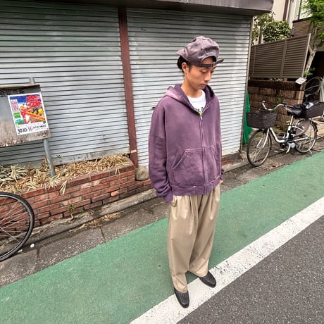 moojimooji   "ZIP UP HOODIE AGED"
