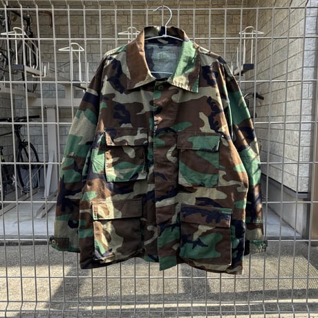 80's deadstock US Military "Woodland BDU shirt"
