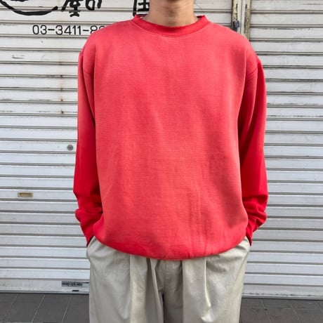 moojimooji  "CLASSIC CREWNECK AGED"
