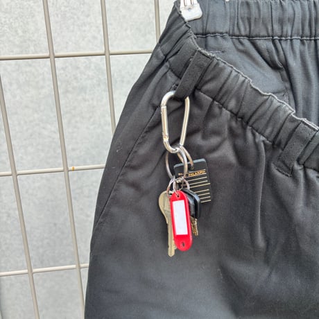 RELAXFIT "US Pricetag Keyring"