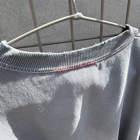 moojimooji  "CLASSIC CREWNECK AGED"