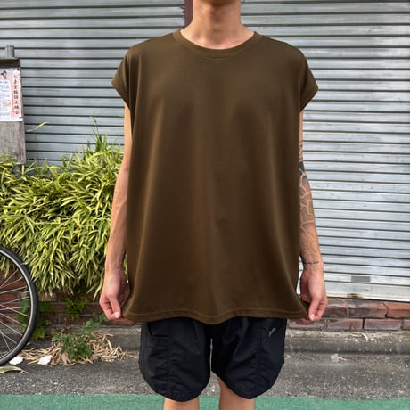 WeeK_day  "OVERSIZED SLEEVELESS TOP"