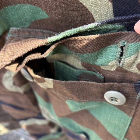 80's deadstock US Military "Woodland BDU shirt"