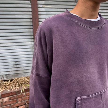 moojimooji  "KANGAROO POCKET CREW AGED"