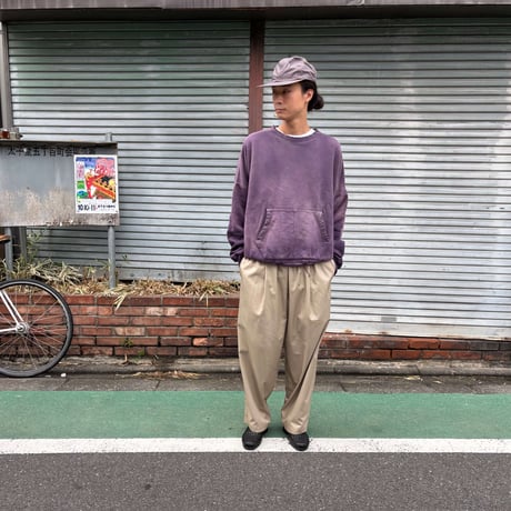 moojimooji  "KANGAROO POCKET CREW AGED"