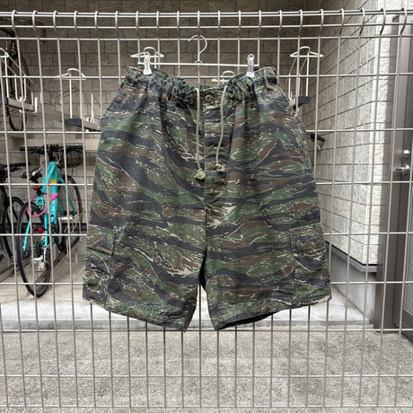 デカパン3  "タイガーストライプカモ"  🐅膝丈ｼｮｰﾂ