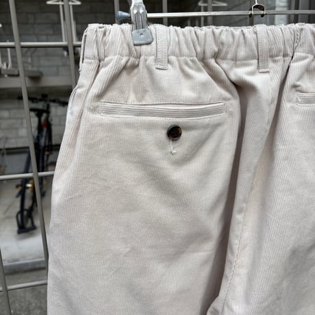 RELAX FIT  "Corduroy easyslacks"