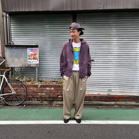moojimooji   "ZIP UP HOODIE AGED"