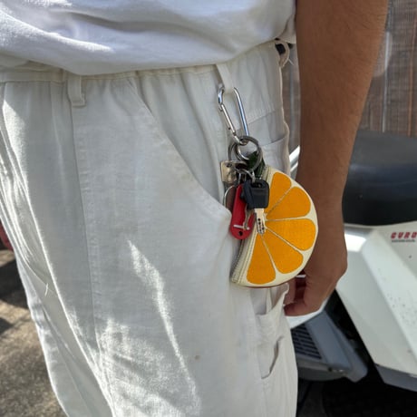 RELAXFIT "US Pricetag Keyring"