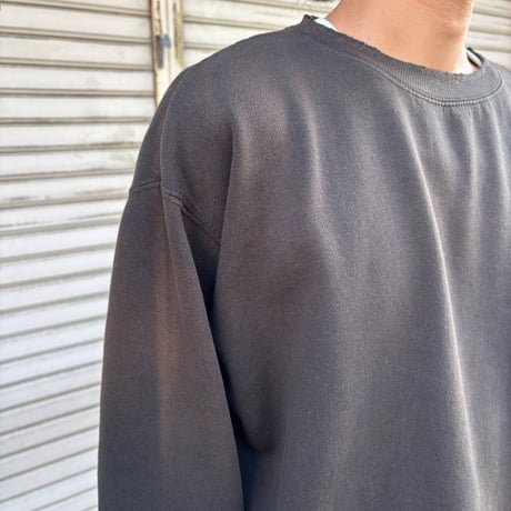 moojimooji  "CLASSIC CREWNECK AGED"