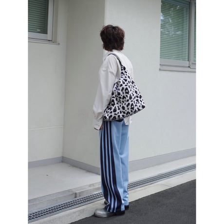 four line track pants【saxe blue】