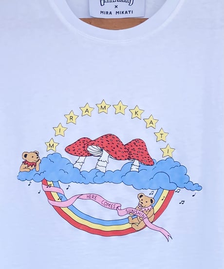 MIRA MIKATI / GRATEFUL DEAD 　"HERE COMES SUNSHINE" TEE