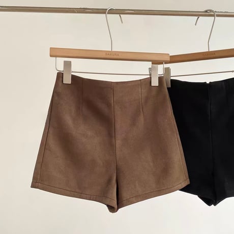 Suede High Waist Short Pants