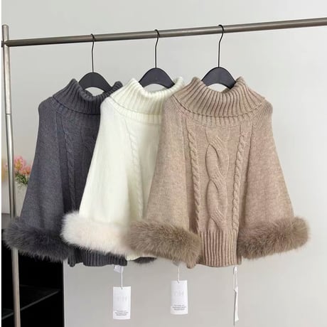 Fur Trim Cable Knit Poncho