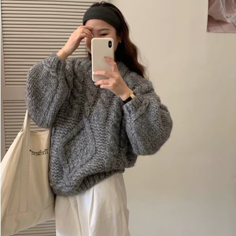 Oversized Cable Knit Pullover