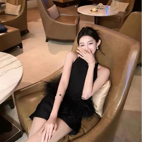 Feather Hem Linen Touch Sleeveless Top