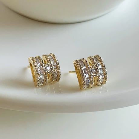 Lumière Double Pavé Pierce