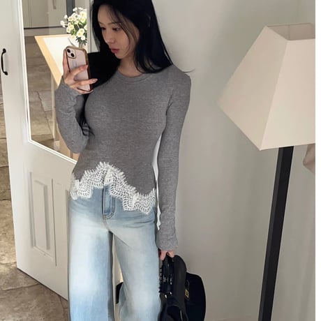 Lace Hem Silhouette Top